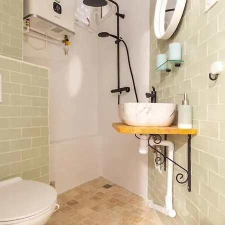 Montholon1 Charming Lafayette And Opera